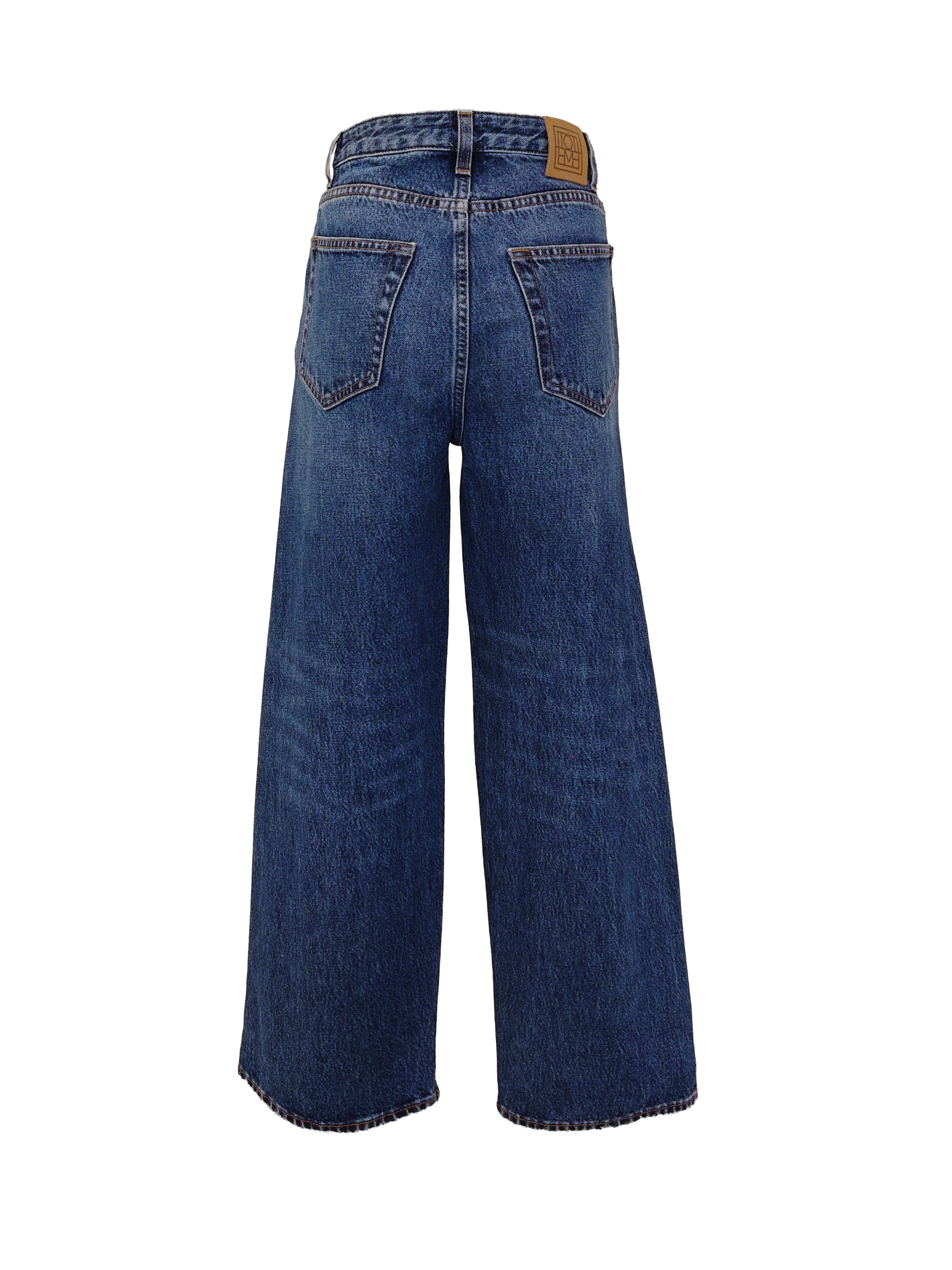 Mit einer sehr stylischen Waschung, sticht diese schicke Jeans von TOTEME trotz ihrem schlichten Design heraus. Der individuelle Charakter dieser Jeans wird ebenfalls besonders durch die Qualität und den weichen Jeansstoff betont.
